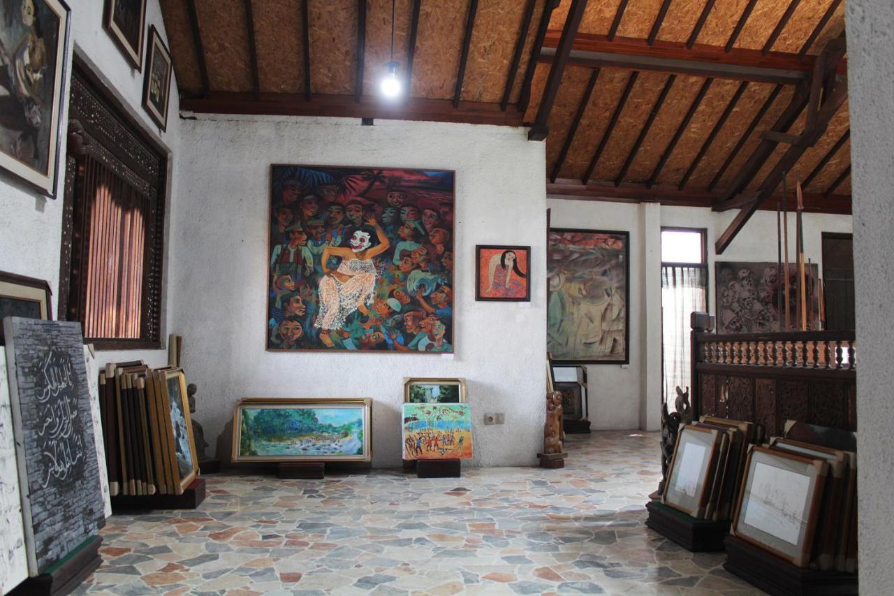 Séjour chez l'habitant Posnya Seni Godod Art Gallery &
